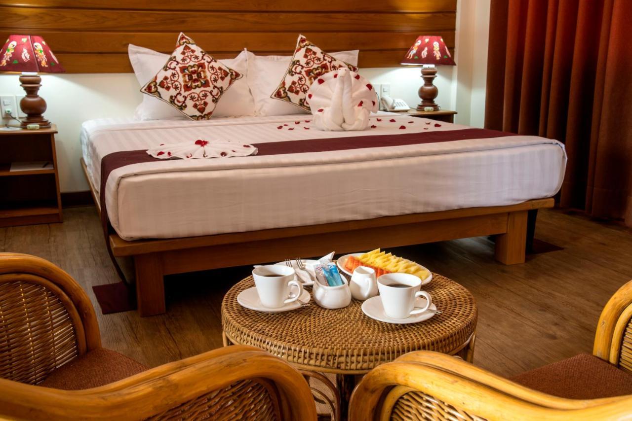 Royal Aykare Lodge 바간 외부 사진